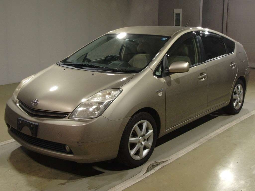 Toyota Japan Multipurpose Passenger vehicle