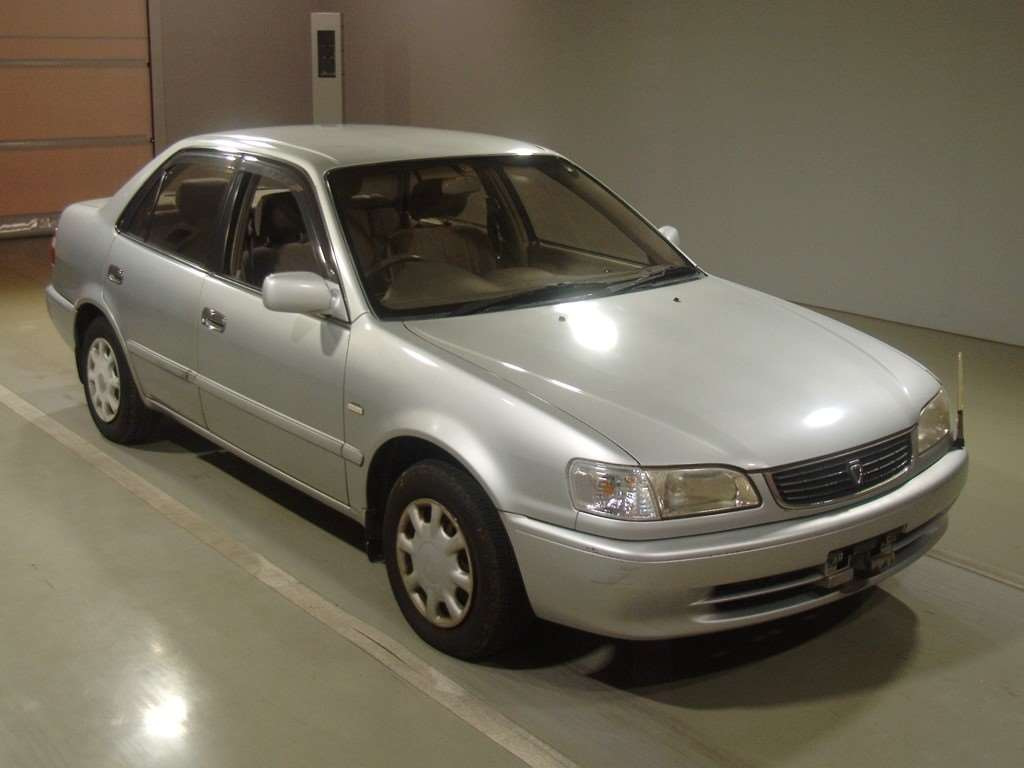 Toyota 1999. Toyota Sprinter 1999. Тойота 1999 года. Тойота 1999 года модели.