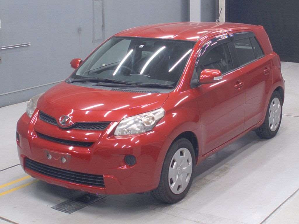 Toyota ist 2010 РіРѕРґ