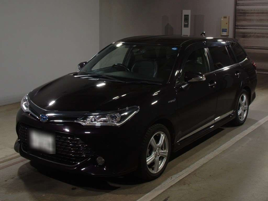 Toyota Corolla Fielder 2015