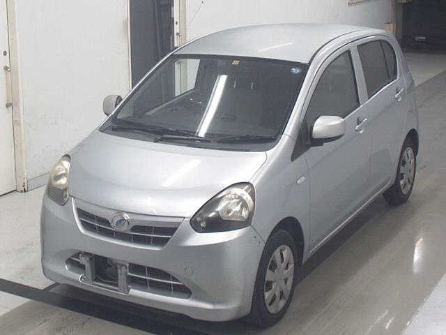 Daihatsu Mira e 800