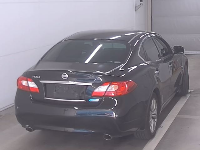 Nissan Fuga 2014 черный